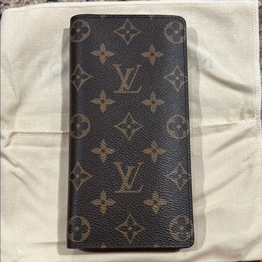 Louis Vuitton Brown and Tan Monogram Clutch